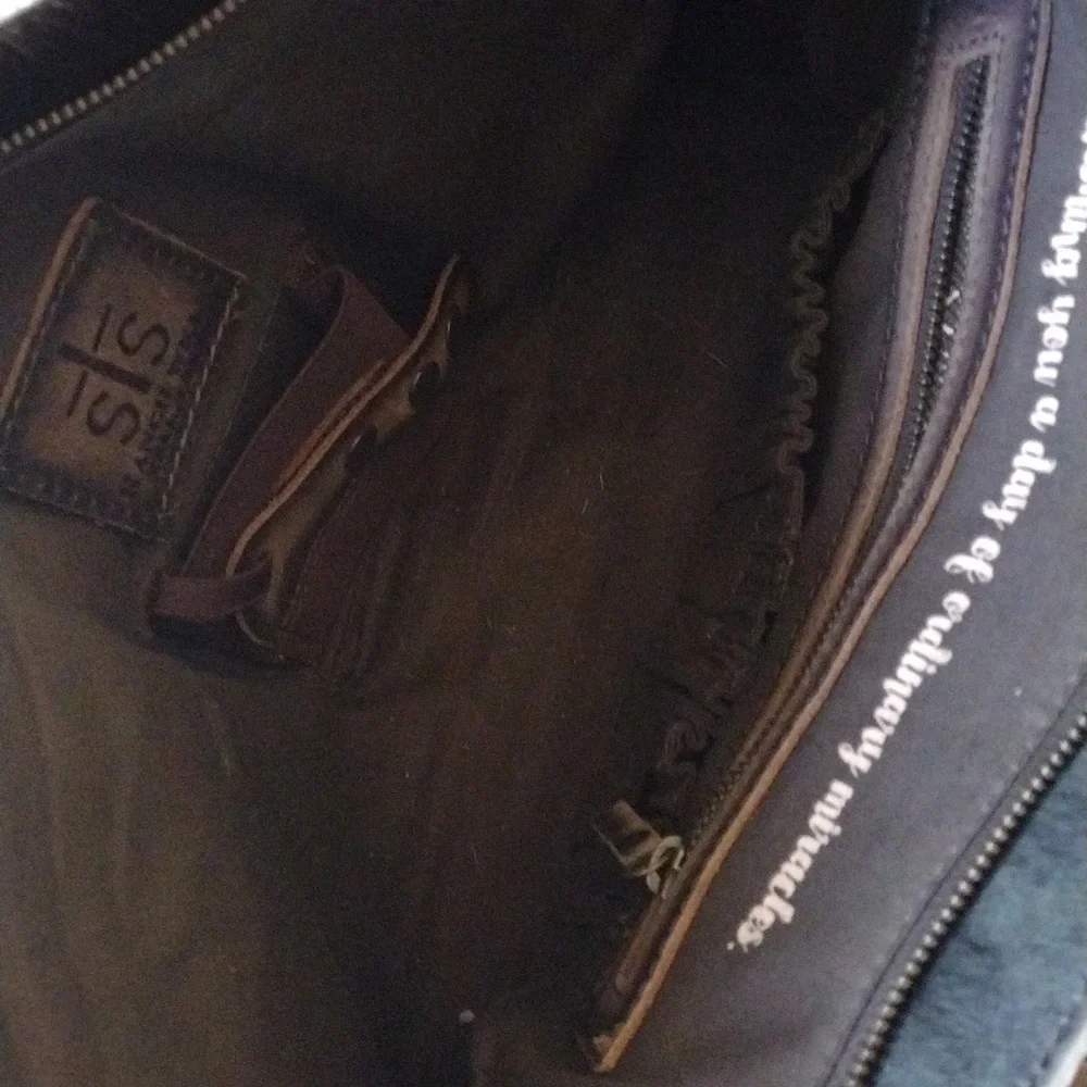 Buckle purse - Picture 3 of 4